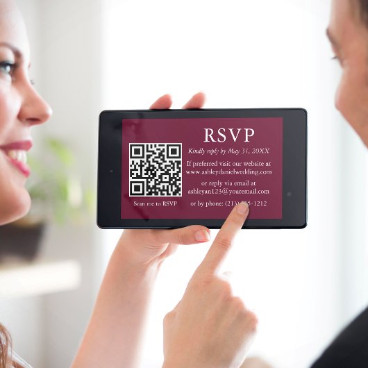 Minimalistisch Simple Wedding Burgundy QR-UAWG Karte