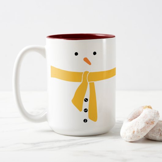 Minimalistisch Snowman Yellow Scarf Winter Zweifarbige Tasse (Mit Donut)