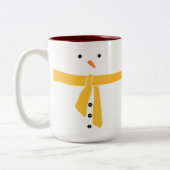 Minimalistisch Snowman Yellow Scarf Winter Zweifarbige Tasse (Links)