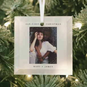 Minimalistisch und modern   Leichtes und Verheirat Ornament Aus Glas