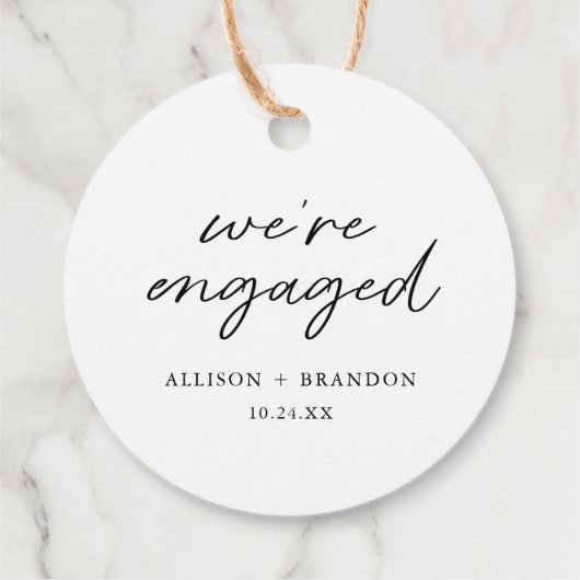 Minimalistisch: Wir sind Verlobte Dekoration der e Geschenkanhänger (Rückseite)