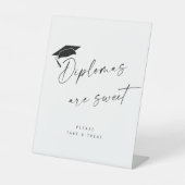 Minimalistische Abschluss-Diplome sind süß Sockelschild (Vorderseite)