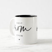 Minimalistische beste Mama je elegante Script Typo Zweifarbige Tasse (Vorderseite Links)