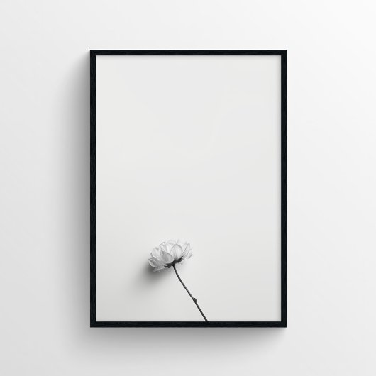 Minimalistische Blumenfotografie in Monochrom Poster