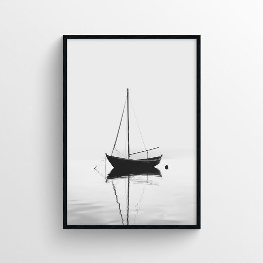 Minimalistische Bootfotografie in Monochrom Poster