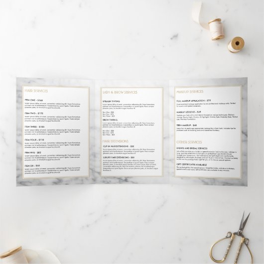 Minimalistische Broschüre aus weißem Marmor (Innenseite)