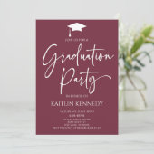Minimalistische Burgund Elegant Graduation Party Einladung (Stehend Vorderseite)