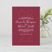 Minimalistische Burgundy Red Modern Script Wedding Save The Date (Stehend Vorderseite)