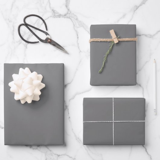 Minimalistische dunkelgraue solide schlichte moder geschenkpapier set (Vorderseite)