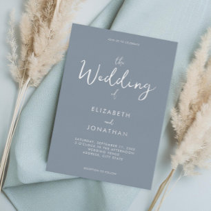 Minimalistische Dusty Blue Kalligrafie Hochzeit Folieneinladung