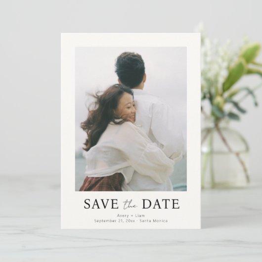 Minimalistische, einfache, elegante Foto- und Text Save The Date (Stehend Vorderseite)