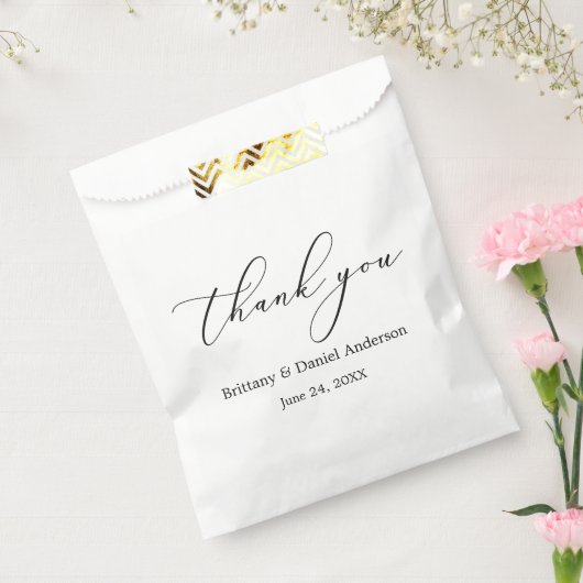 Minimalistische Elegance Calligrafy Wedding Geschenktütchen (Versiegelt)