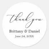 Minimalistische Elegance Calligraphy Wedding Small Runder Aufkleber (Vorderseite)