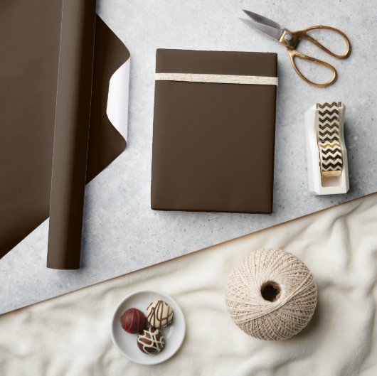 Minimalistische Elegant Solid Chocolate Brown Schl Geschenkpapier (Kunsthandwerk)
