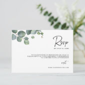 Minimalistische Eukalyptusblätter RSVP Hochzeitska Save The Date (Stehend Vorderseite)