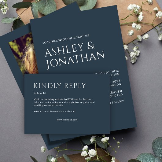 Minimalistische fette Textmarkierungen Hochfahren RSVP Karte