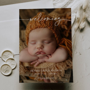 Minimalistische formelle Willkommens-Baby-Ankündig