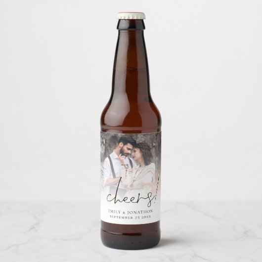 Minimalistische Foto Overlay-Cheers Hochzeit Bierflaschenetikett (Vorderseite)