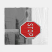 Minimalistische Fotografie-Plakat auf der roten St Fleecedecke (Vorderseite (Horizontal))