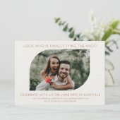 Minimalistische Fun Geometric Foto Frame Wedding Einladung (Stehend Vorderseite)