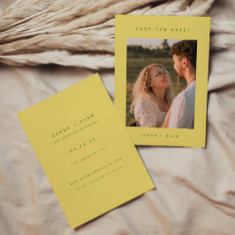 Minimalistische gelbe Verlobungsfoto-Hochzeit Save The Date