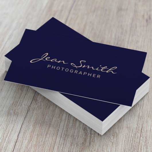 Minimalistische Goldtypografie Elegant Navy Blue Visitenkarte