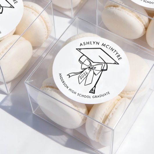 Minimalistische Graduierungskappe mit Bow Runder Aufkleber