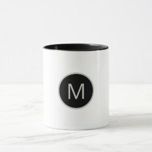 Minimalistische graue, runde Monogramm-Tasse Tasse