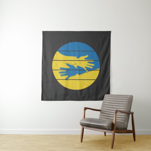 Minimalistische Hände unterstützen die Ukraine, di Wandteppich (Beispiel)