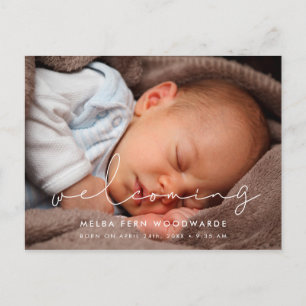 Minimalistische handgeschriebene Geburtsbegrüßungs Postkarte