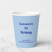 Minimalistische hellblaue Papiertasse zum Kinderge Pappbecher (Rückseite)