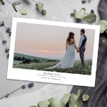 Minimalistische Hochzeit mit 2 Fotos Dankeskarte<br><div class="desc">Eine moderne Danksagkarte mit elegantem Skript</div>