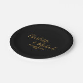 Minimalistische Hochzeit mit Black Gold Script Pappteller (Schrägansicht)