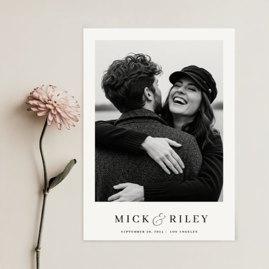 Minimalistische Hochzeit mit Foto und Text Save The Date