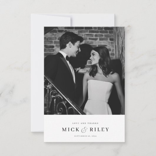 Minimalistische Hochzeit moderner Typografie-Fotos Dankeskarte (Vorderseite)