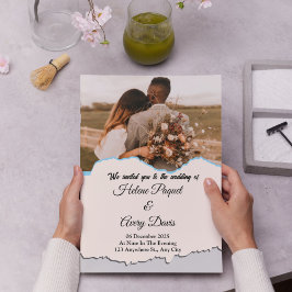 Minimalistische Hochzeitsempfehlung in Soft Brown Einladung