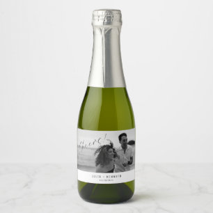 Minimalistische Hochzeitsfotografie auf Champagner Schaumweinetikett
