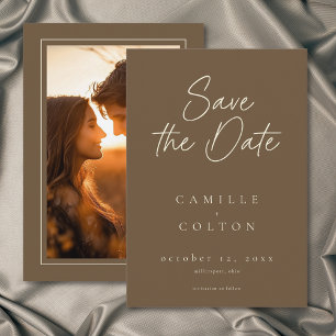 Minimalistische Hochzeitsfotografie in Cocoa-Braun Save The Date