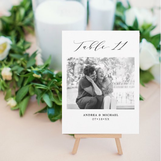 Minimalistische Hochzeitstabelle 11 Zahlen und Bil Ankündigung