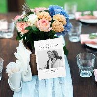 Minimalistische Hochzeitstabelle 4 Nummer & Bildka