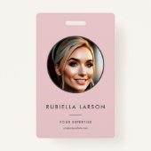 Minimalistische ID-Karte des Mitarbeiters im Foto Ausweis (Vorderseite)