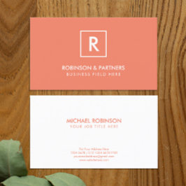 Minimalistische Initialeinstellung im quadratische Visitenkarte