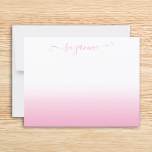 Minimalistische Kalligrafie-Schrift hellrosa Ombre Mitteilungskarte