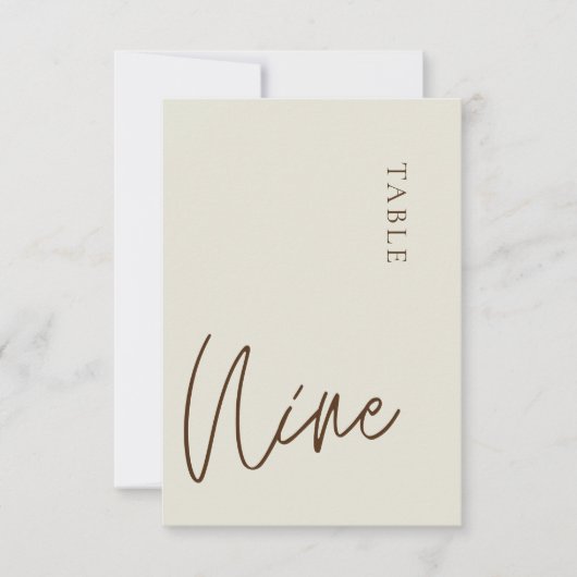 Minimalistische Kalligraphie Tabelle neun Tischnum Einladung (Vorderseite)