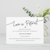 Minimalistische Liebe ist das Hochzeitsupdate für  Einladung (Stehend Vorderseite)