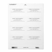 Minimalistische Lieferung von Schwarz und Weiß (Vorne)