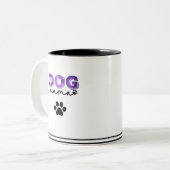 Minimalistische Lila Tasse "Dog Mama" (Vorderseite Links)