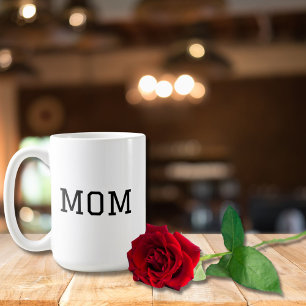 Minimalistische "MAMA" Schwarze Typografie Schlich Kaffeetasse