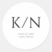 Minimalistische mit Monogramm Hochzeit in Schwarz/ Runder Aufkleber (Vorderseite)