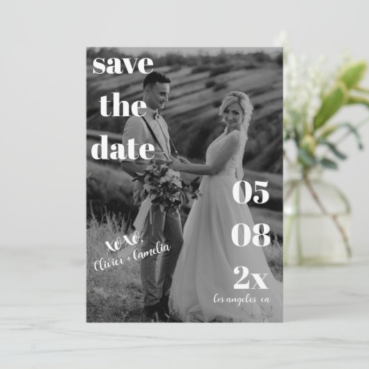 MINIMALISTISCHE MODERNE BREITE SCHWARZ UND WEISS SAVE THE DATE (Stehend Vorderseite)